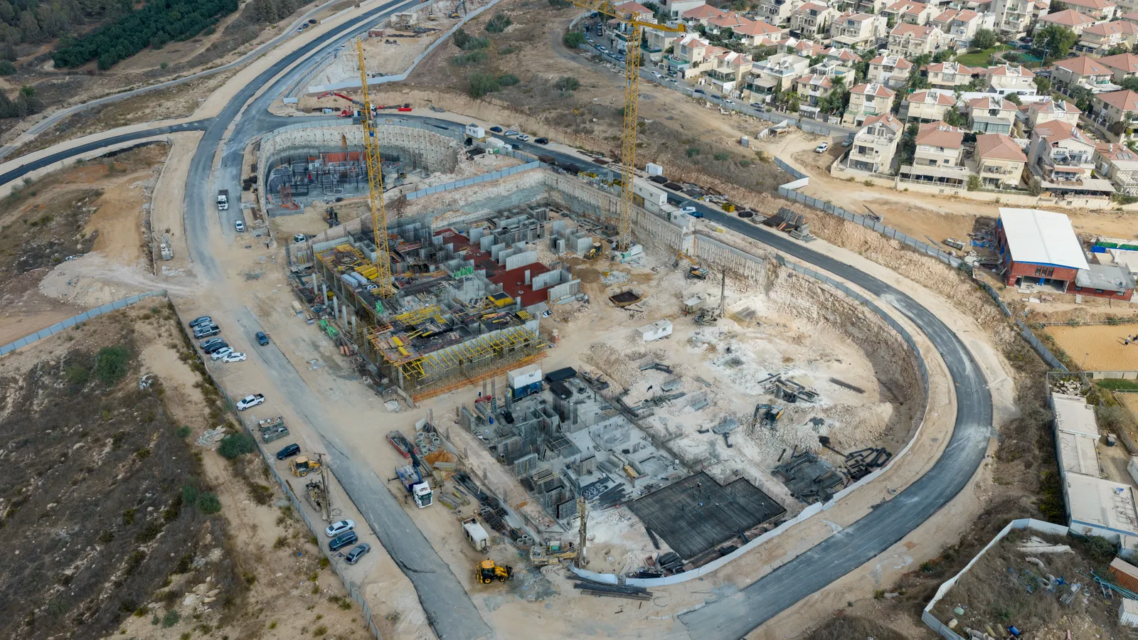 תיעוד רחפן חודשי: כל התמונות של הפרויקט ב-SkyFrame Portal